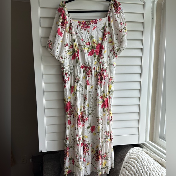 Lane Bryant convertible puff sleeve tiered floral midi dress. Like new condition - Picture 10 of 13